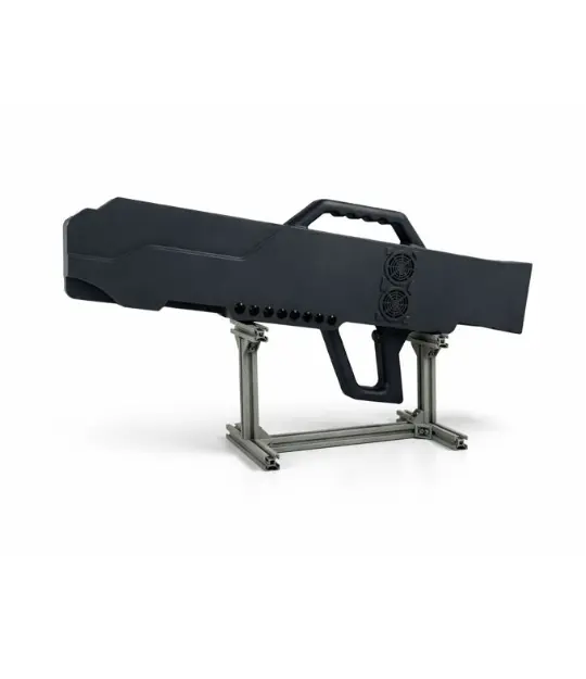 medium-shot-people-talking-office1